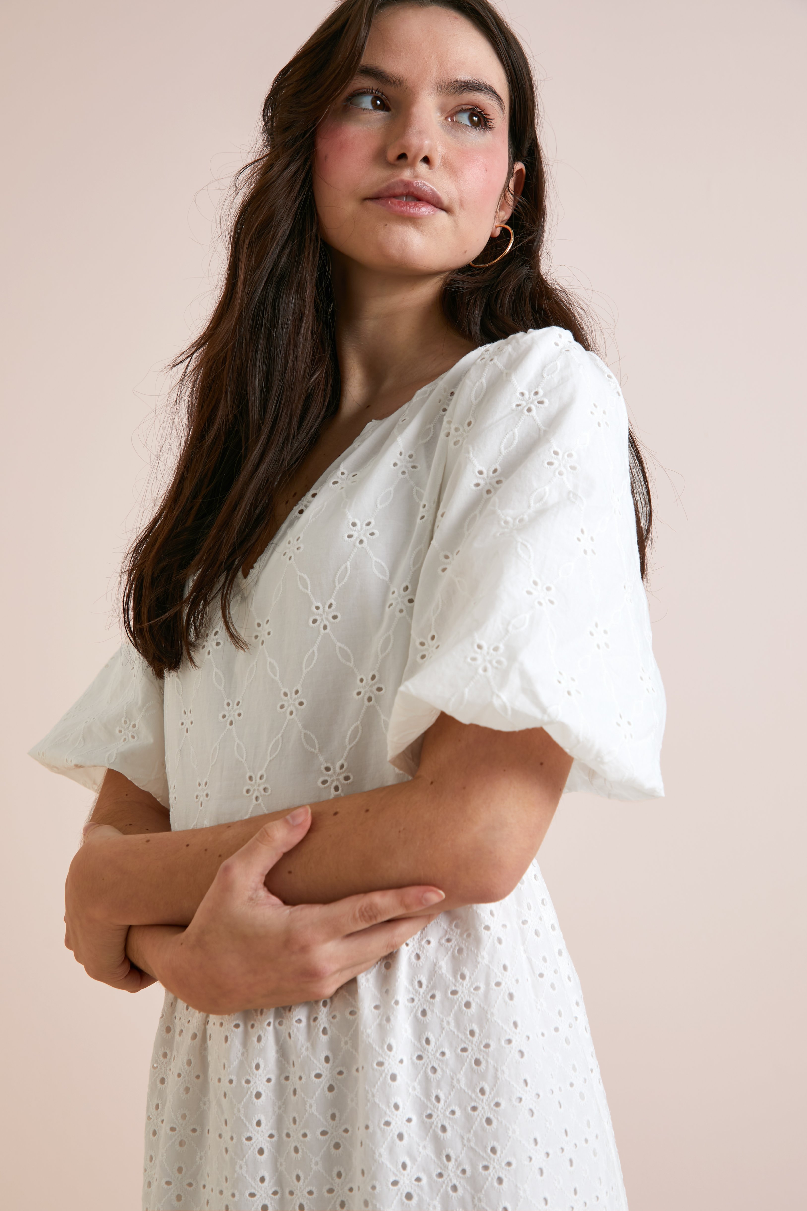 Everbelle White Broderie Maxi Dress 8 - Image 2 thumbnail