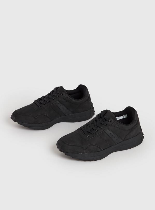 Retro hot sale trainers mens