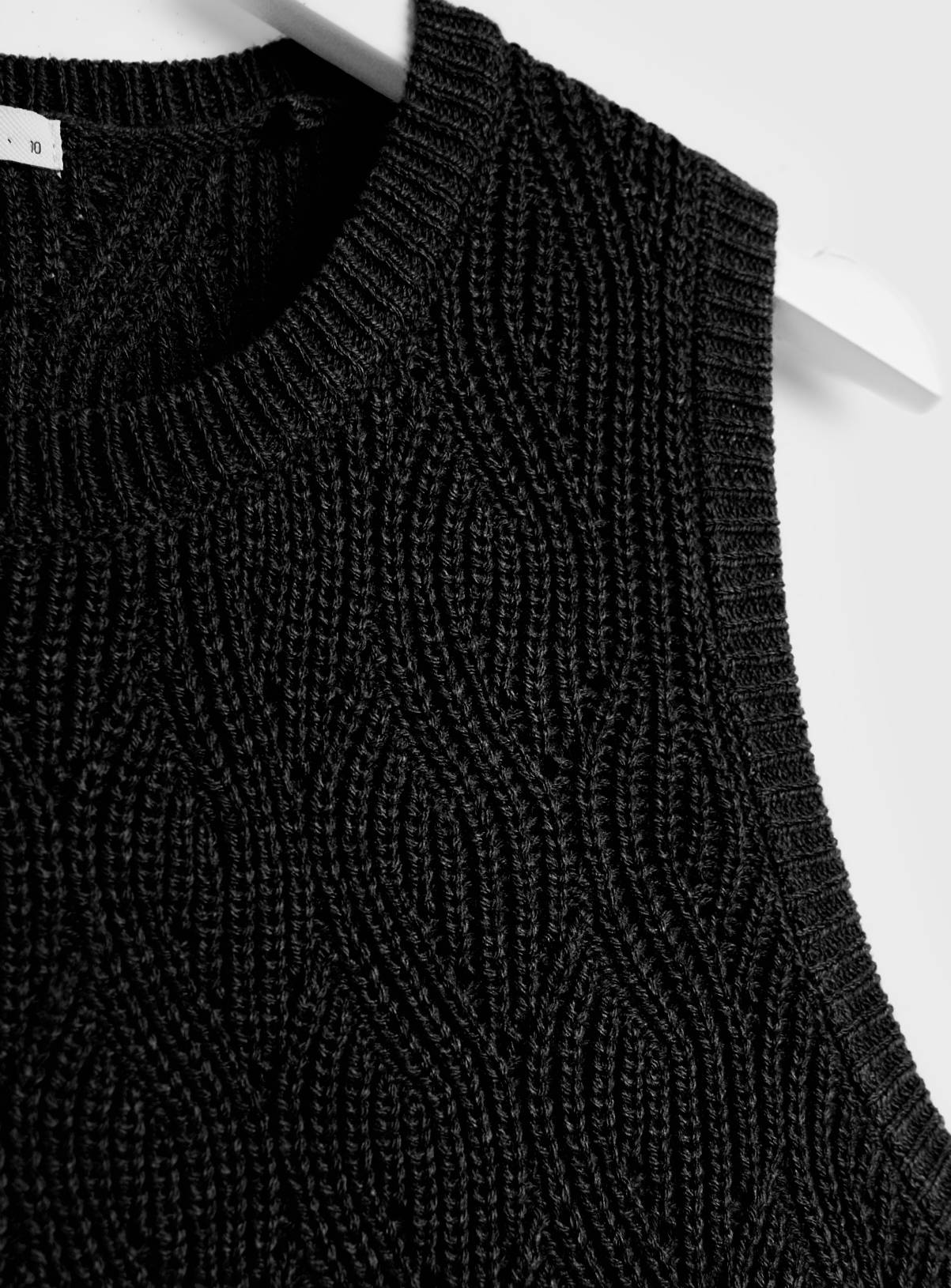 Black Pointelle Knit Vest Top 22 - Image 4