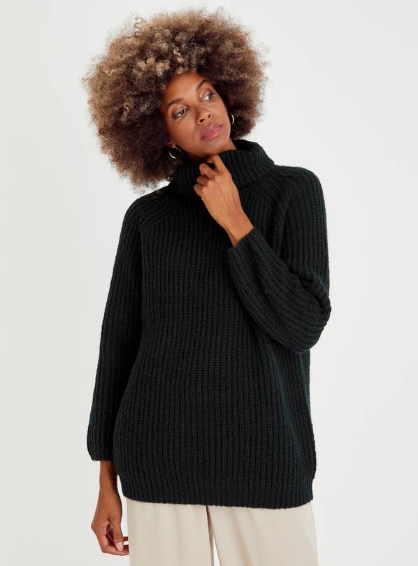 Green roll 2024 neck jumper