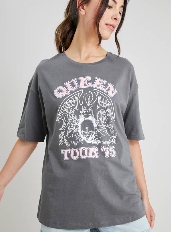 Queen Tour Black Oversized T-Shirt - 18