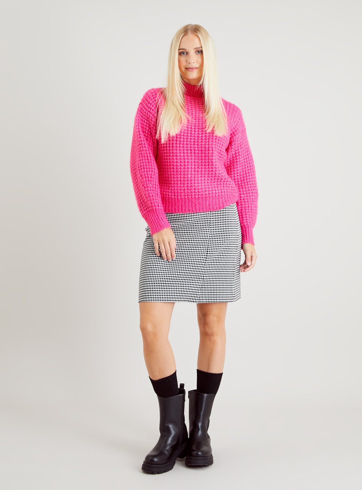 Pink Waffle Knit Jumper 12 - Image 2 thumbnail