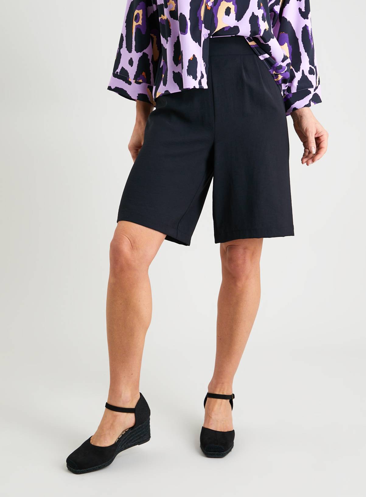 Black Longline Boy Shorts - 22 - Image 1