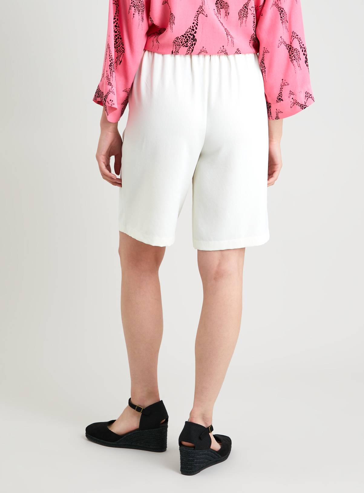 Cream Longline Boy Shorts - 18 - Image 4