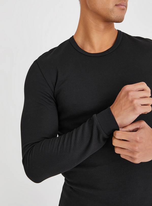 Black thermal outlet shirt