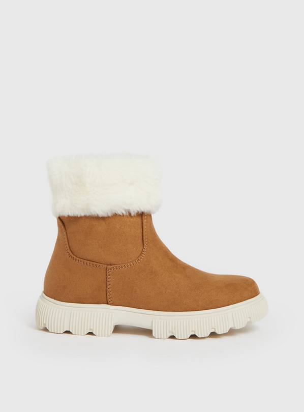 Tan on sale fur boots