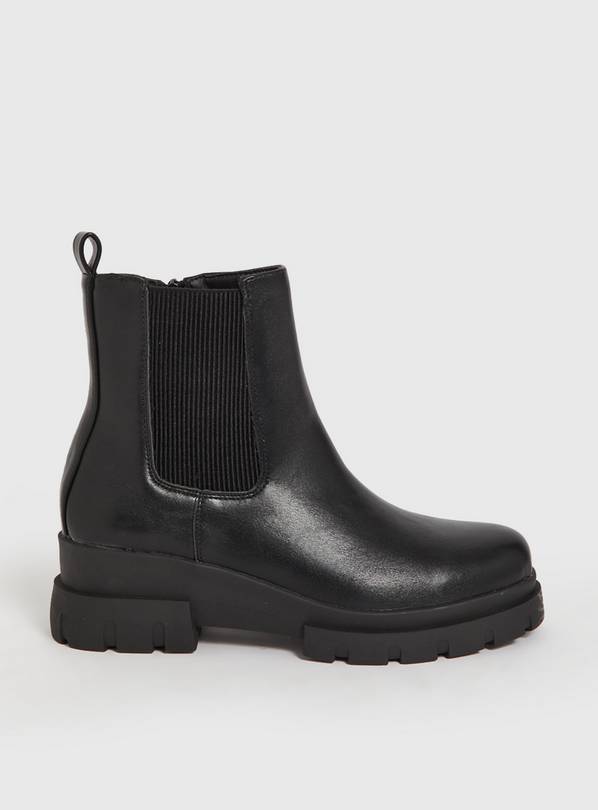 Tu deals black boots