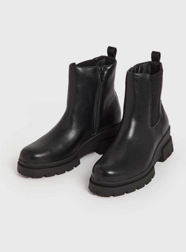 Cheap black hot sale chunky boots