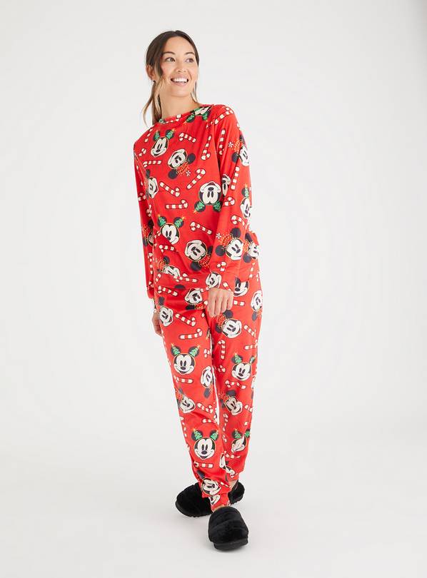 Womens hot sale fluffy pyjamas