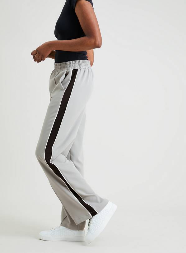 White trousers with side hot sale stripe