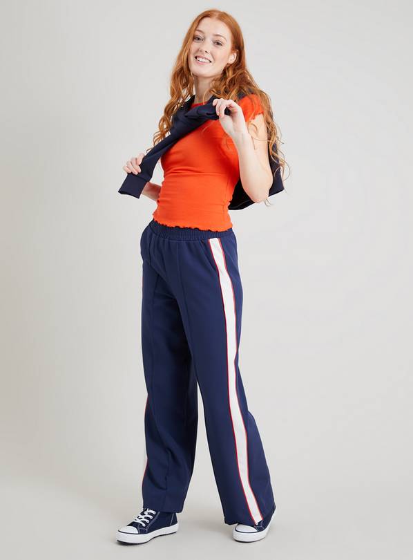 Forever 21 store side stripe pants