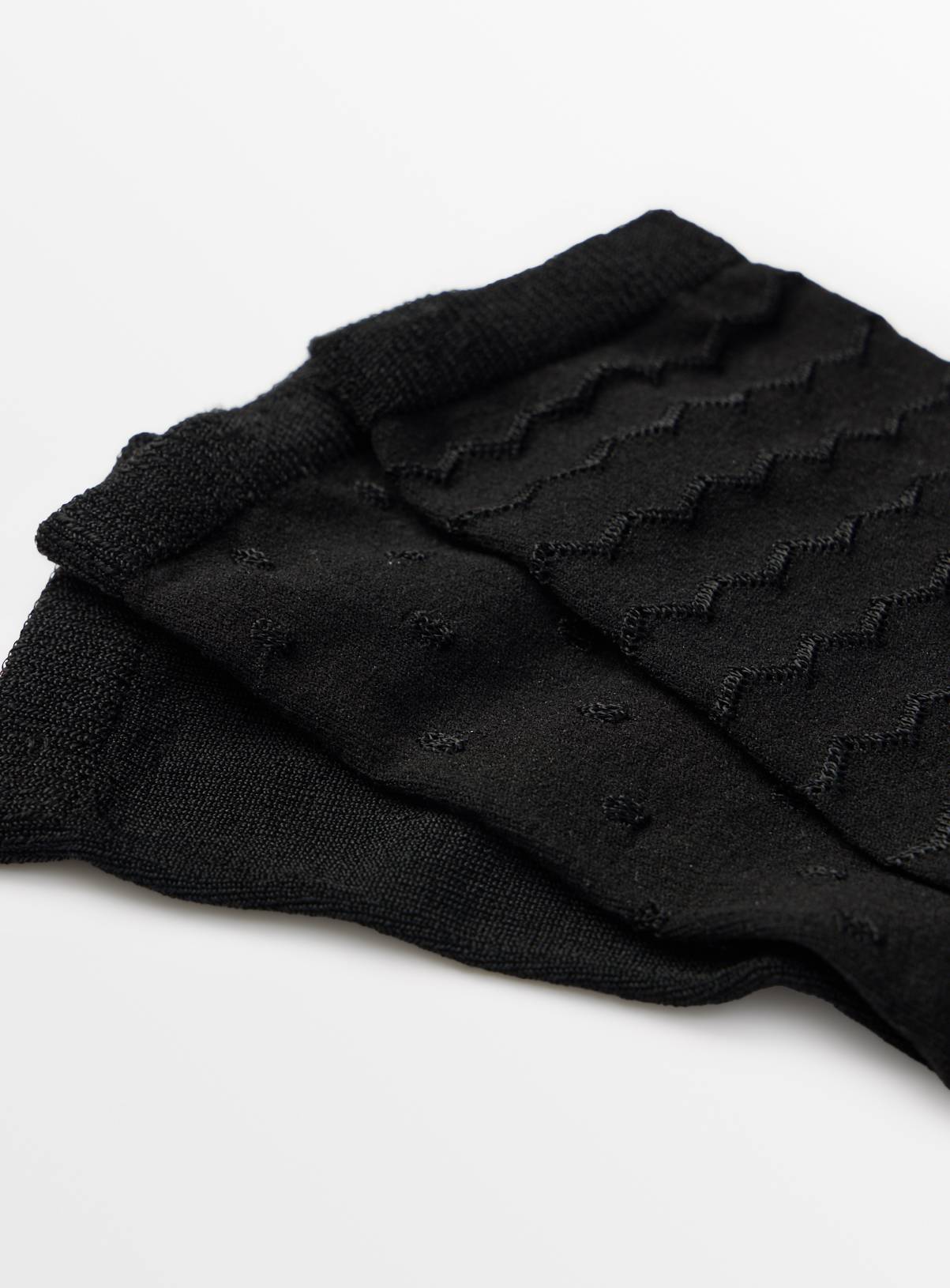 Black Patterned Ankle Socks 3 Pack 4-8 - Image 2
