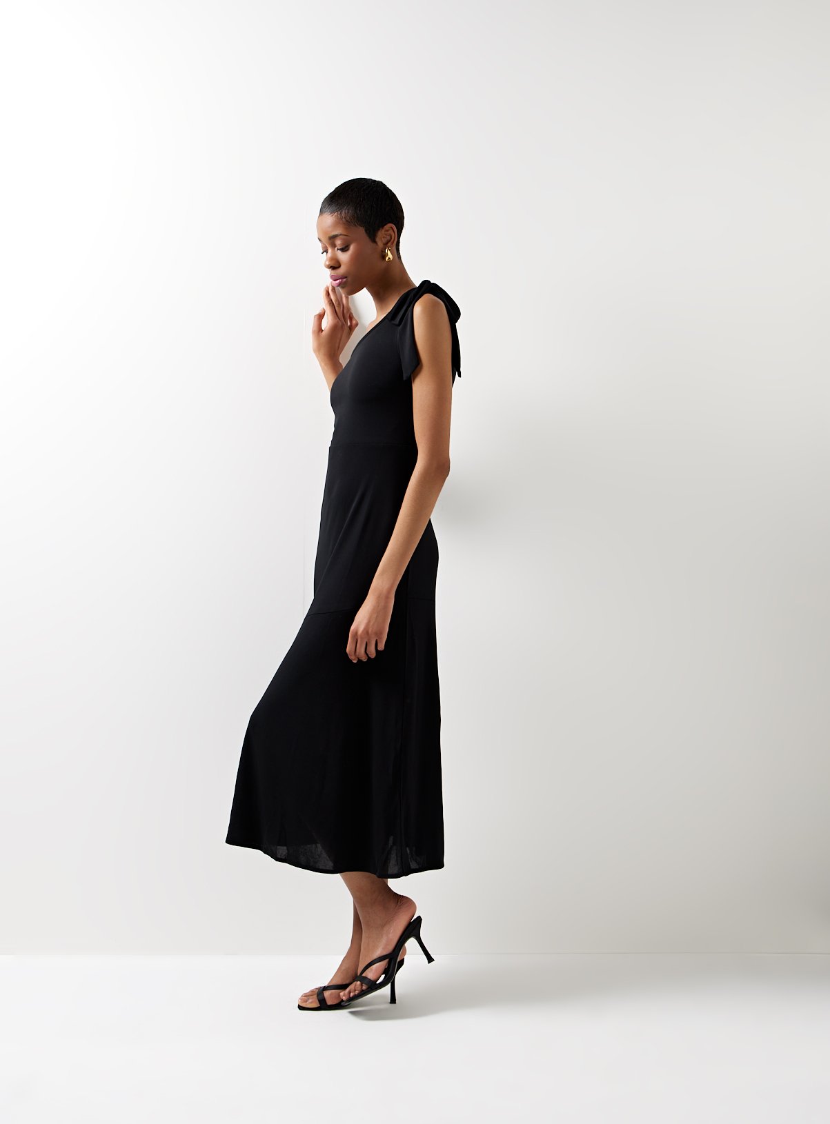 For All The Love Fluted One Shoulder Midaxi Dress 8 - Image 4 thumbnail