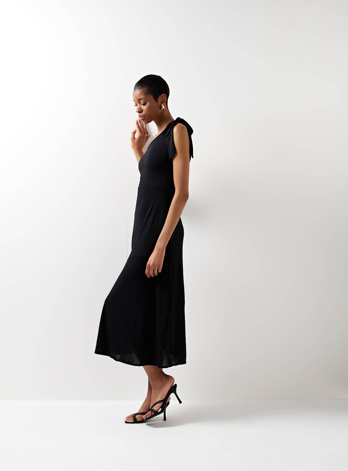 For All The Love Fluted One Shoulder Midaxi Dress 8 - Image 4