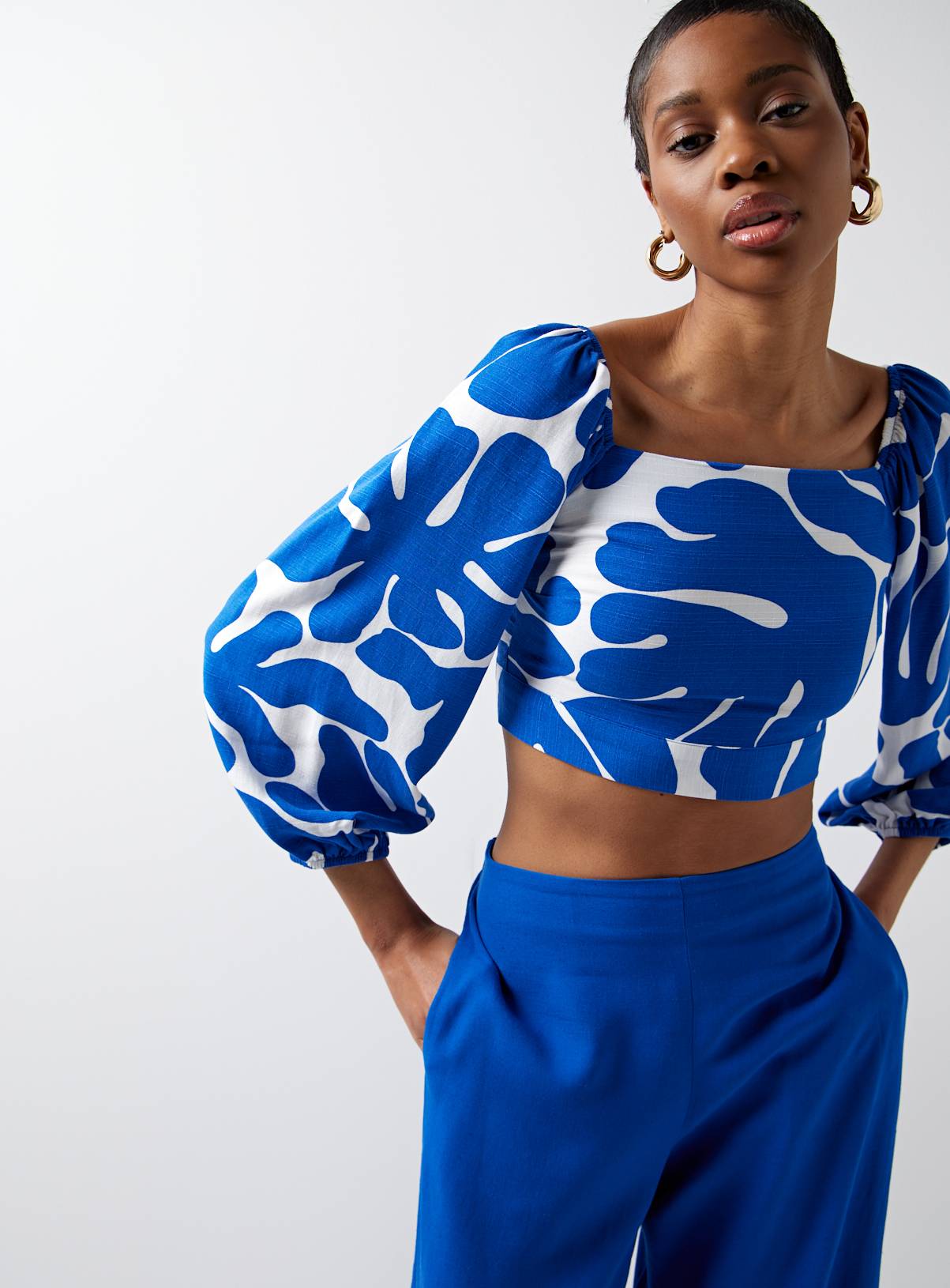 For All The Love Blue Printed Linen Balloon Sleeve Coord Crop Top  16 - Image 1