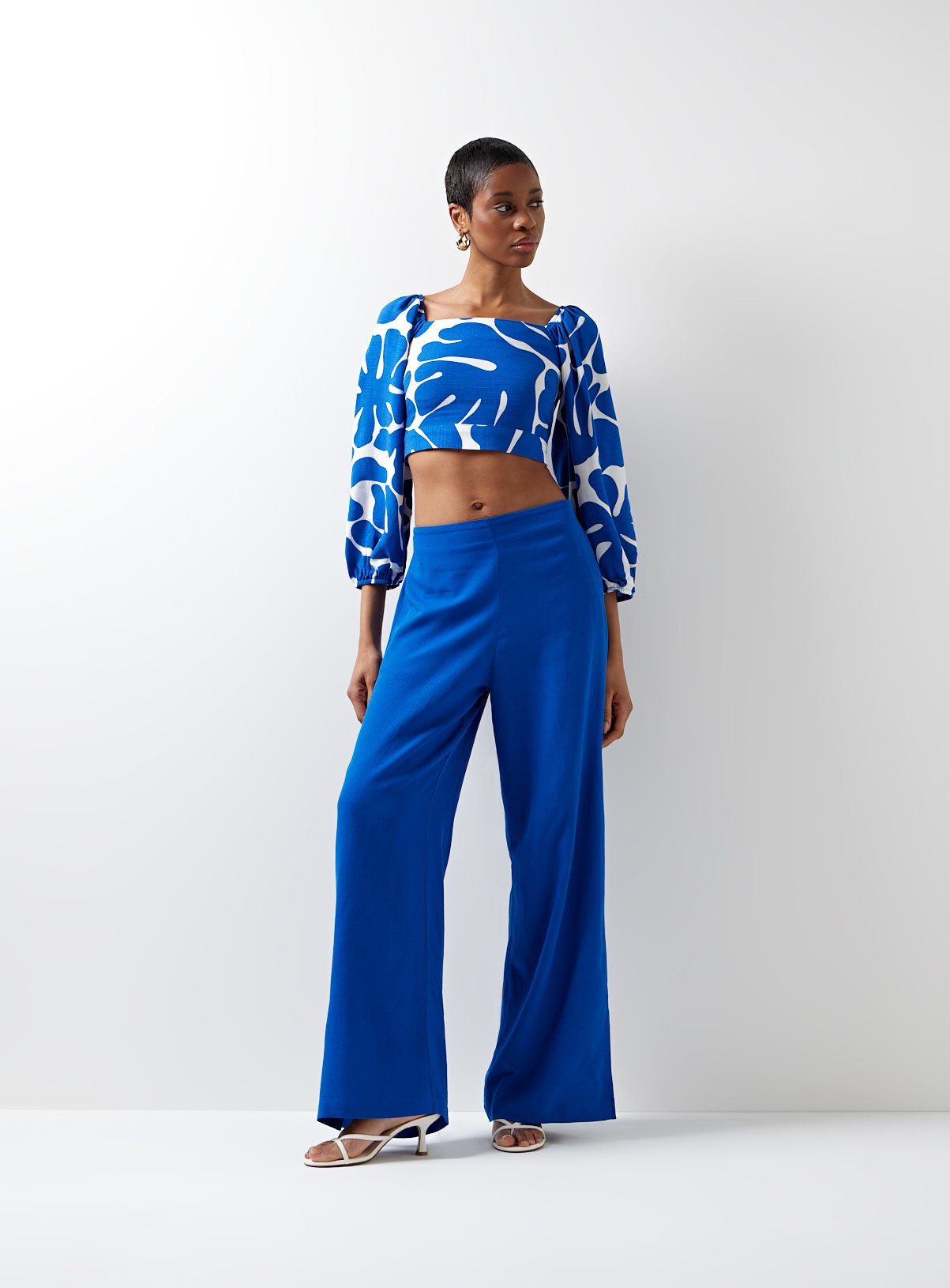 For All The Love Blue Printed Linen Balloon Sleeve Coord Crop Top  16 - Image 5 thumbnail
