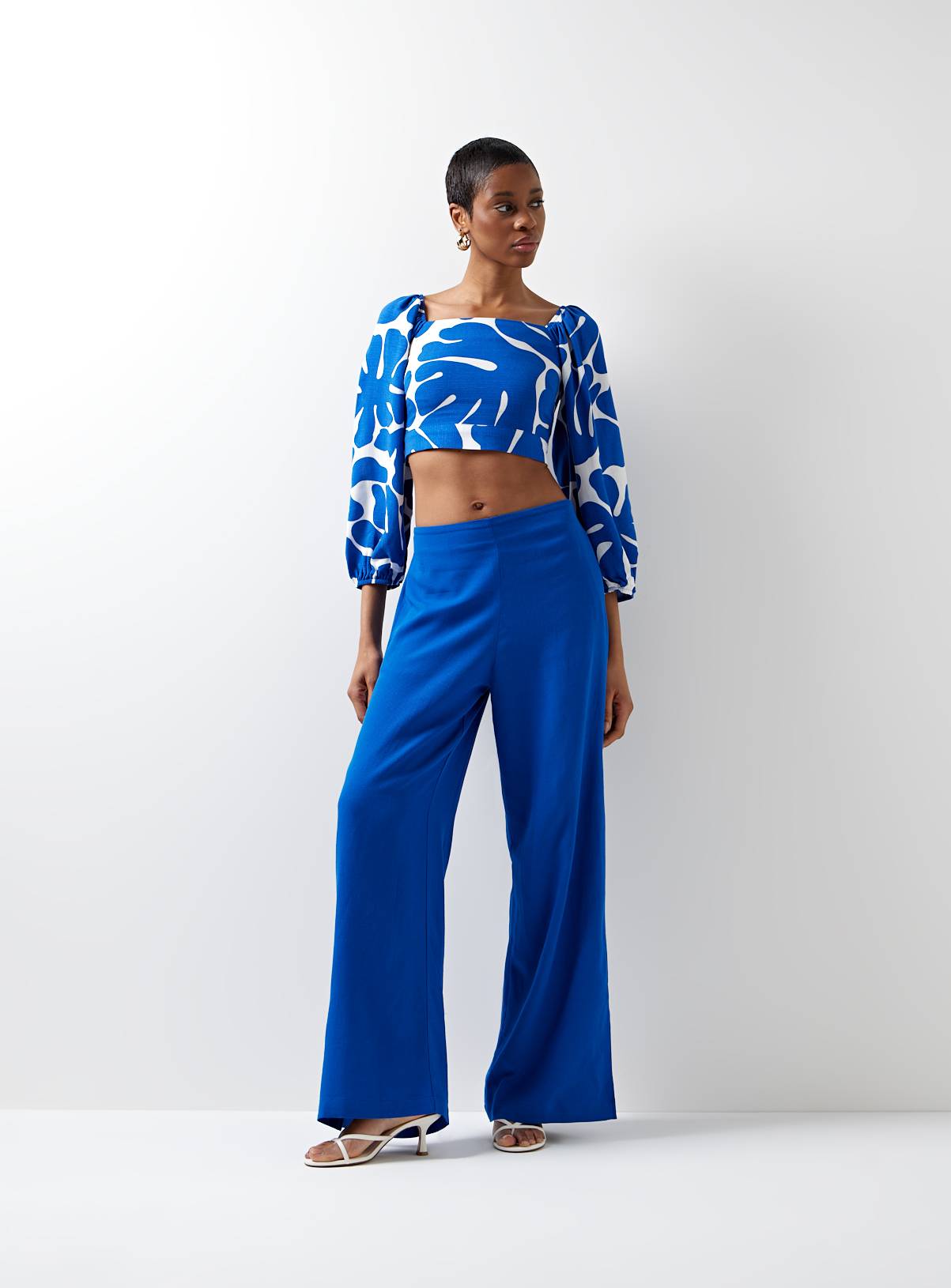 For All The Love Blue Printed Linen Balloon Sleeve Coord Crop Top  16 - Image 5