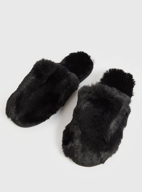 Black fur 2025 mule slippers