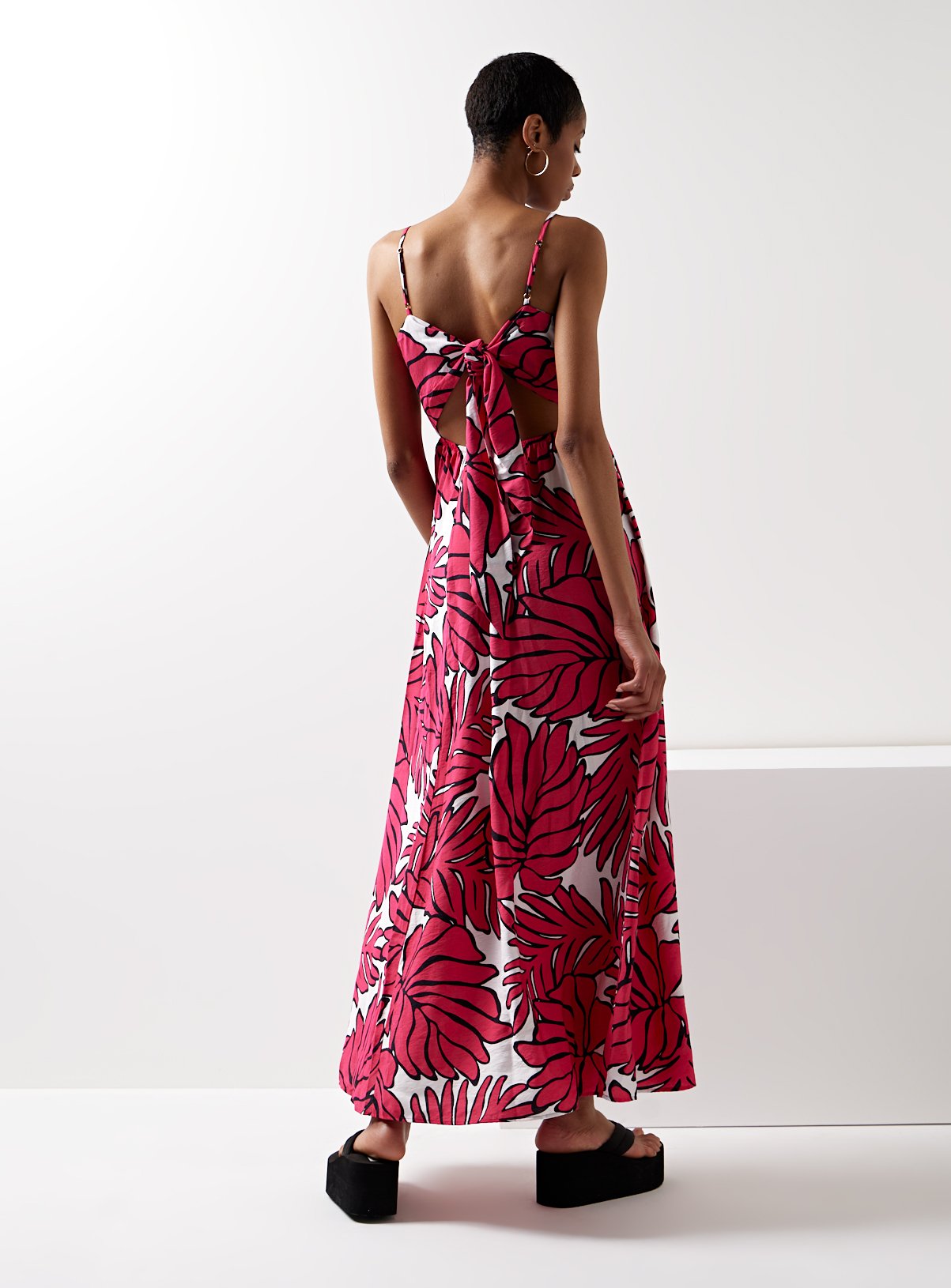 For All The Love Printed Tie Back Ruched Bust Midaxi Dress 6 - Image 3 thumbnail