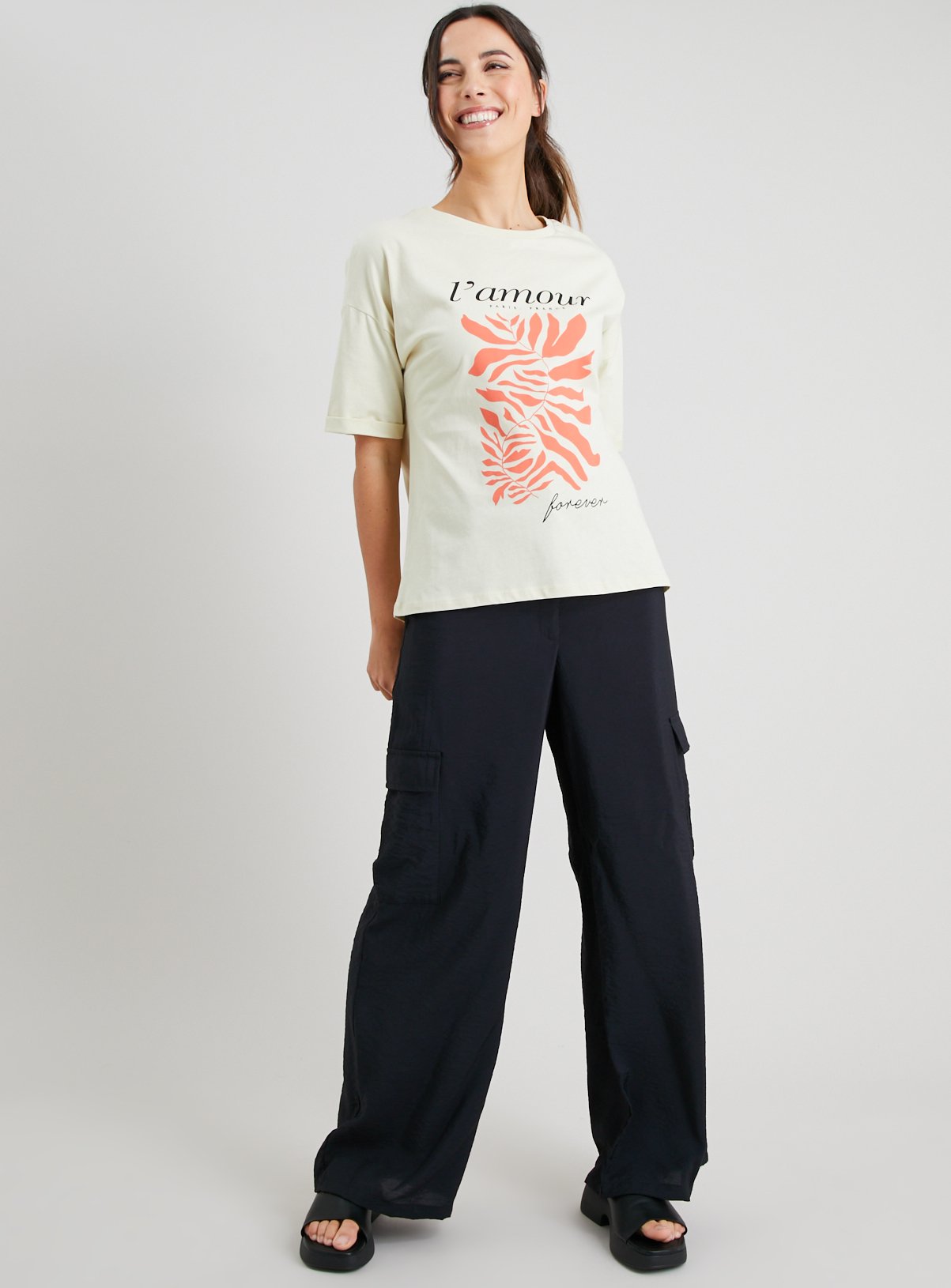 Sku: MAY G4 STYLED L'AMOUR GRAPHIC TEE:Yellow:10 - Image 1 thumbnail
