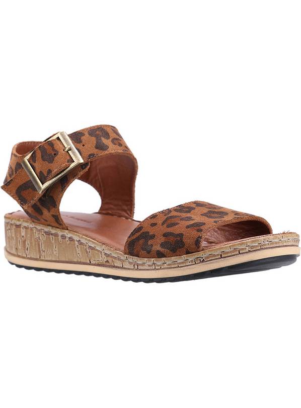 HUSH PUPPIES Ellie Sandal 8