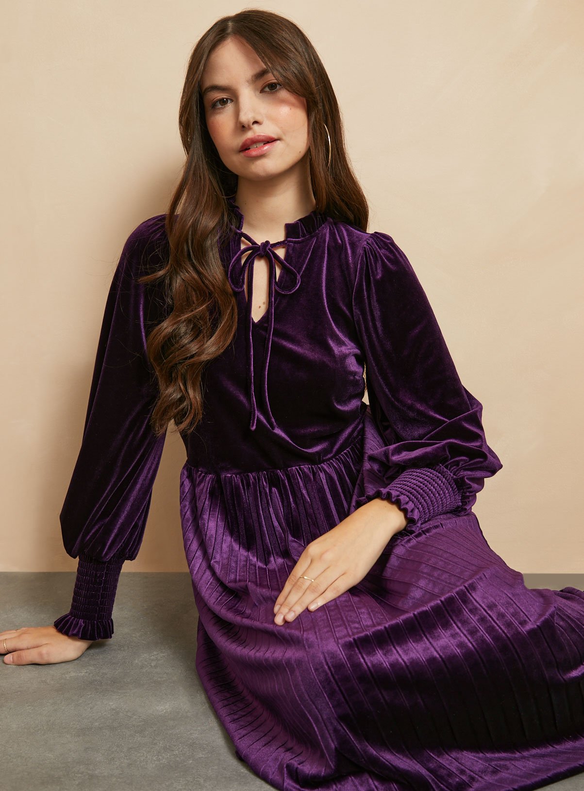 EVERBELLE Purple Velvet High Neck Dress 14 - Image 2 thumbnail