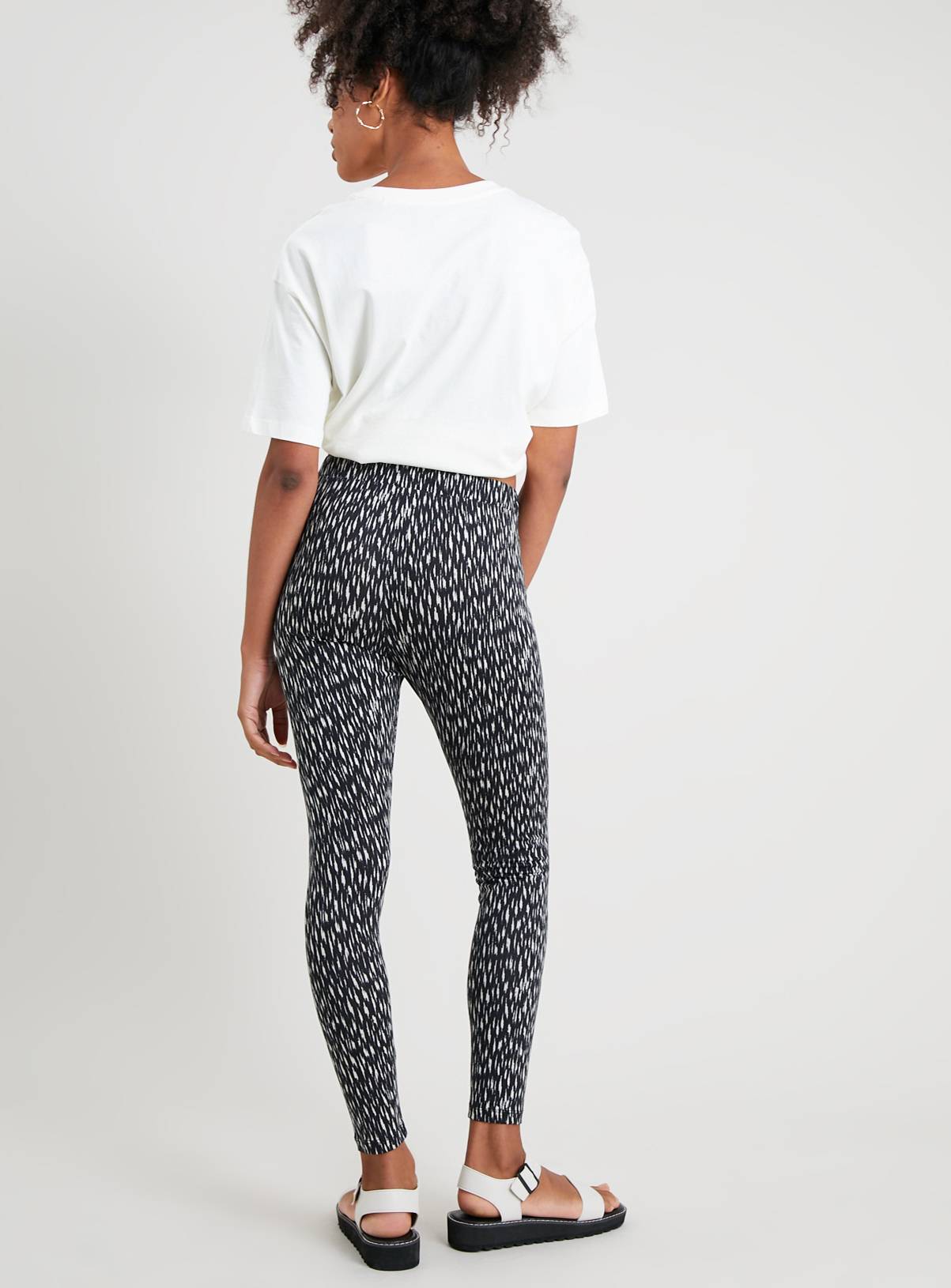 SKU: JUNE AOP MARK MAKING FL LEGGING:Mono:20 - Image 5