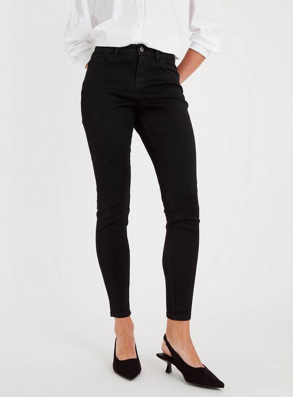 Black Skinny Jeans With Stretch 20L