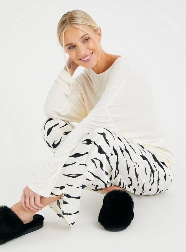 Zebra 2024 satin pajamas