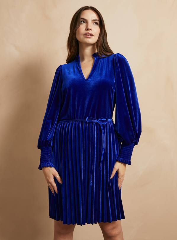 EVERBELLE Blue Velvet Pleated Mini Dress 14