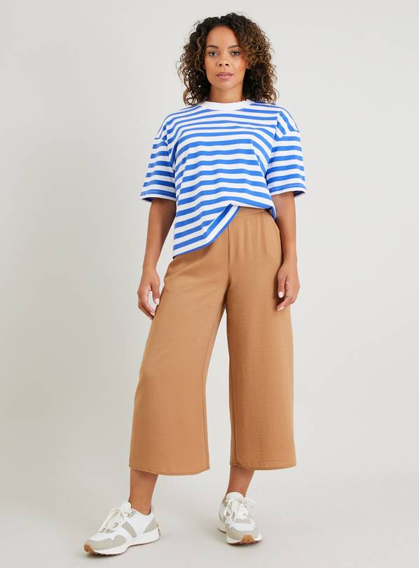 Short wide sale leg pants