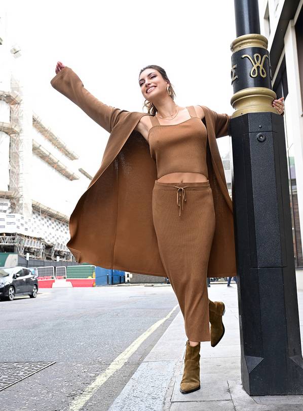 For All The Love Brown Cropped Knitted Co-ord Cami 14