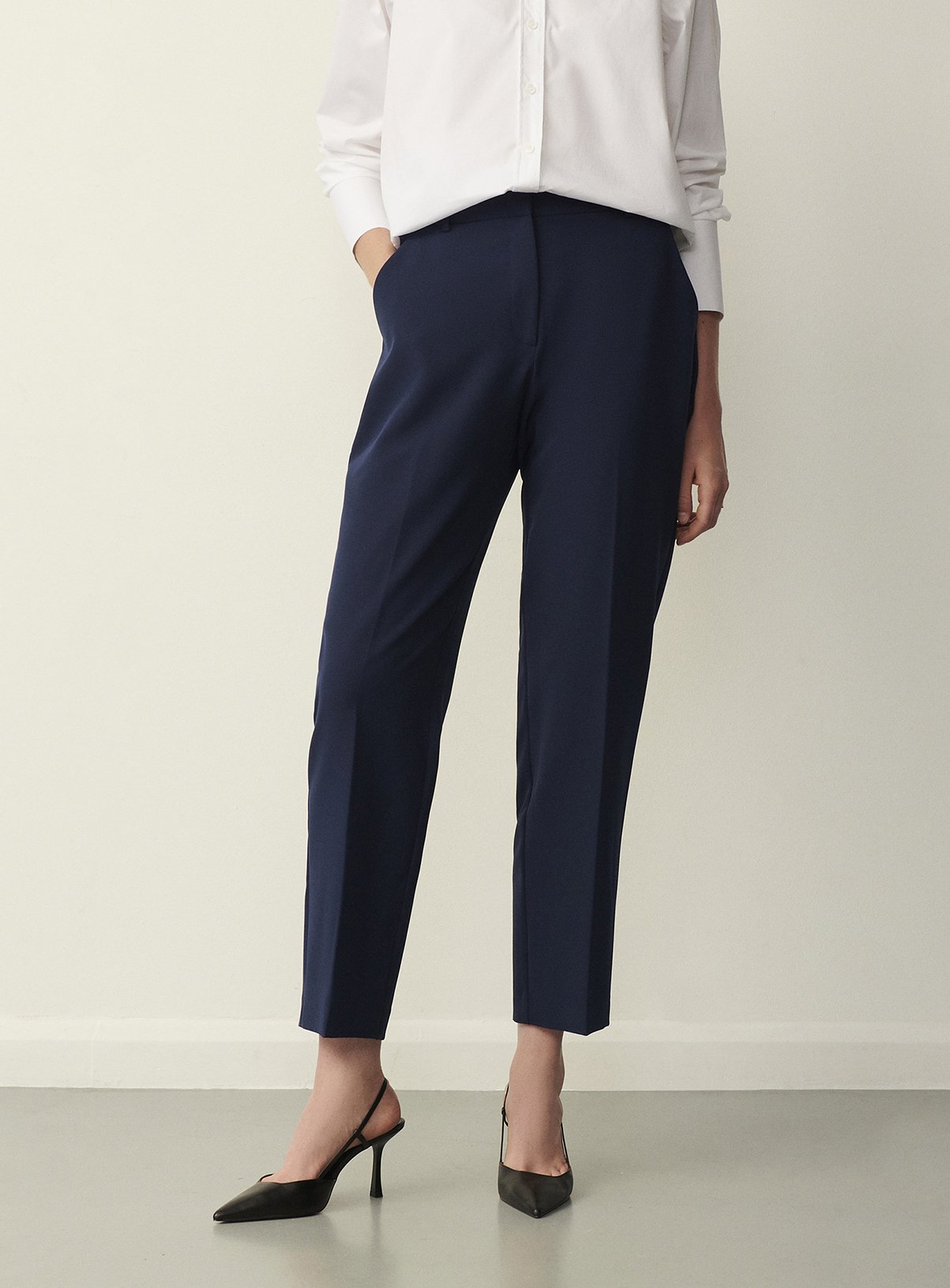 FINERY Co-ord Harper Trouser 16 - Image 3 thumbnail