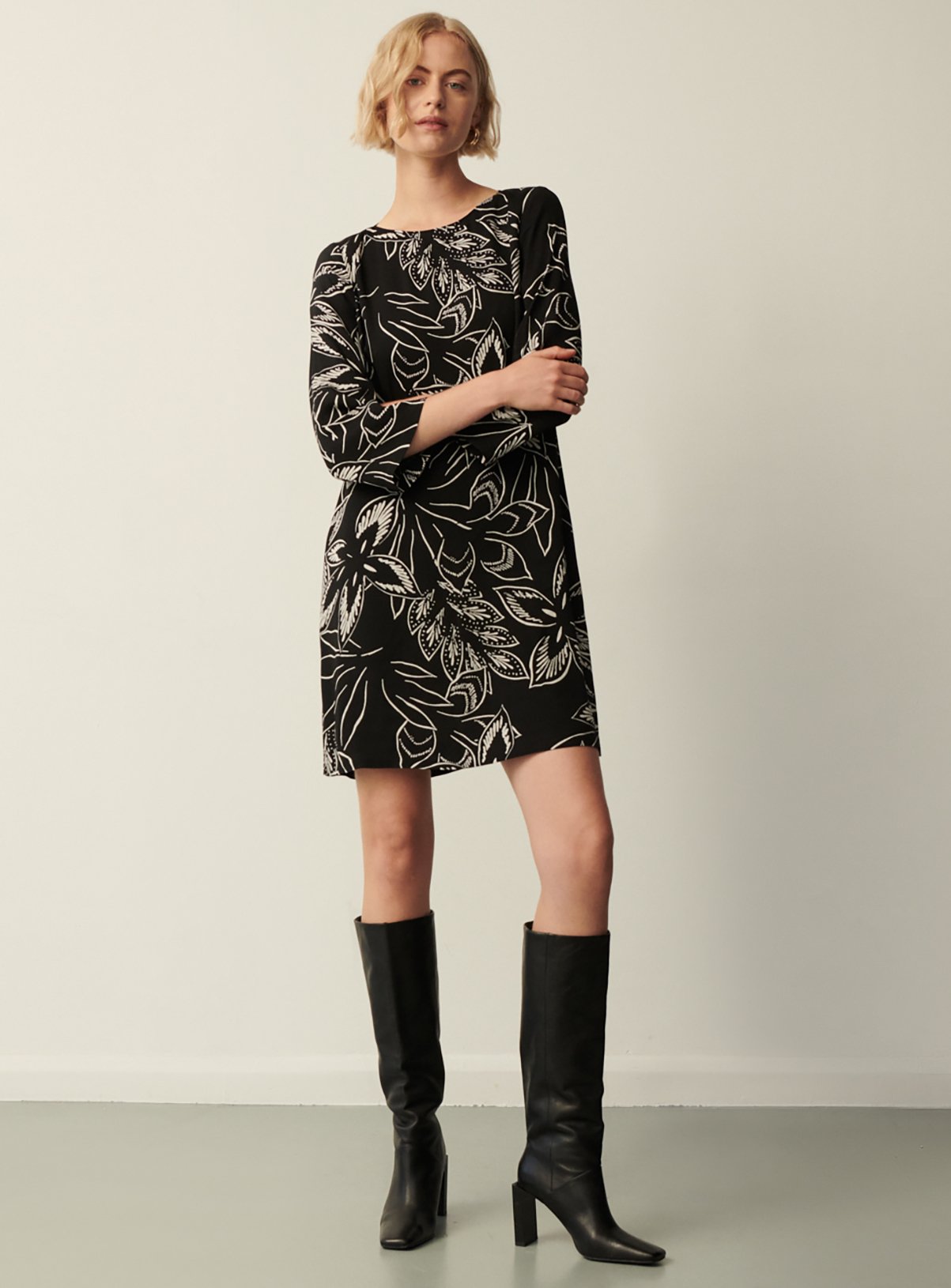 FINERY Rangel Dress 8 - Image 1 thumbnail