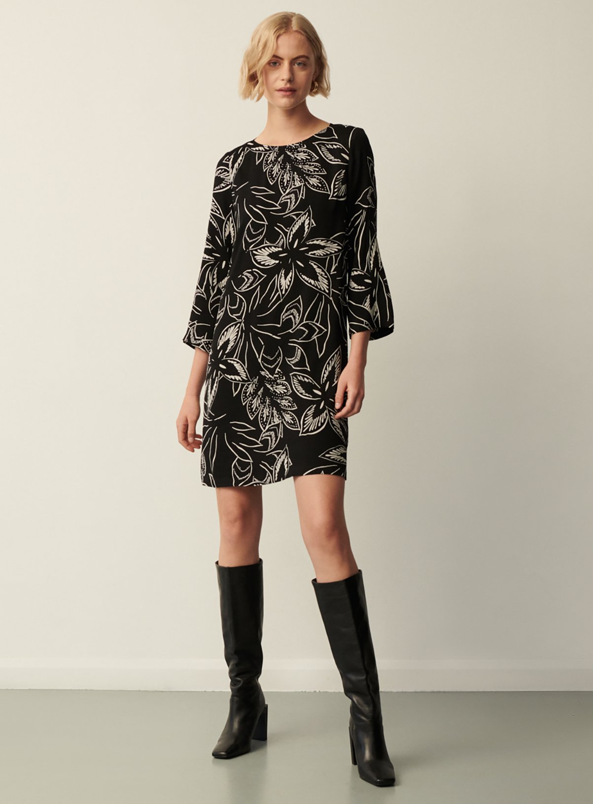 FINERY Rangel Dress 8 - Image 2 thumbnail