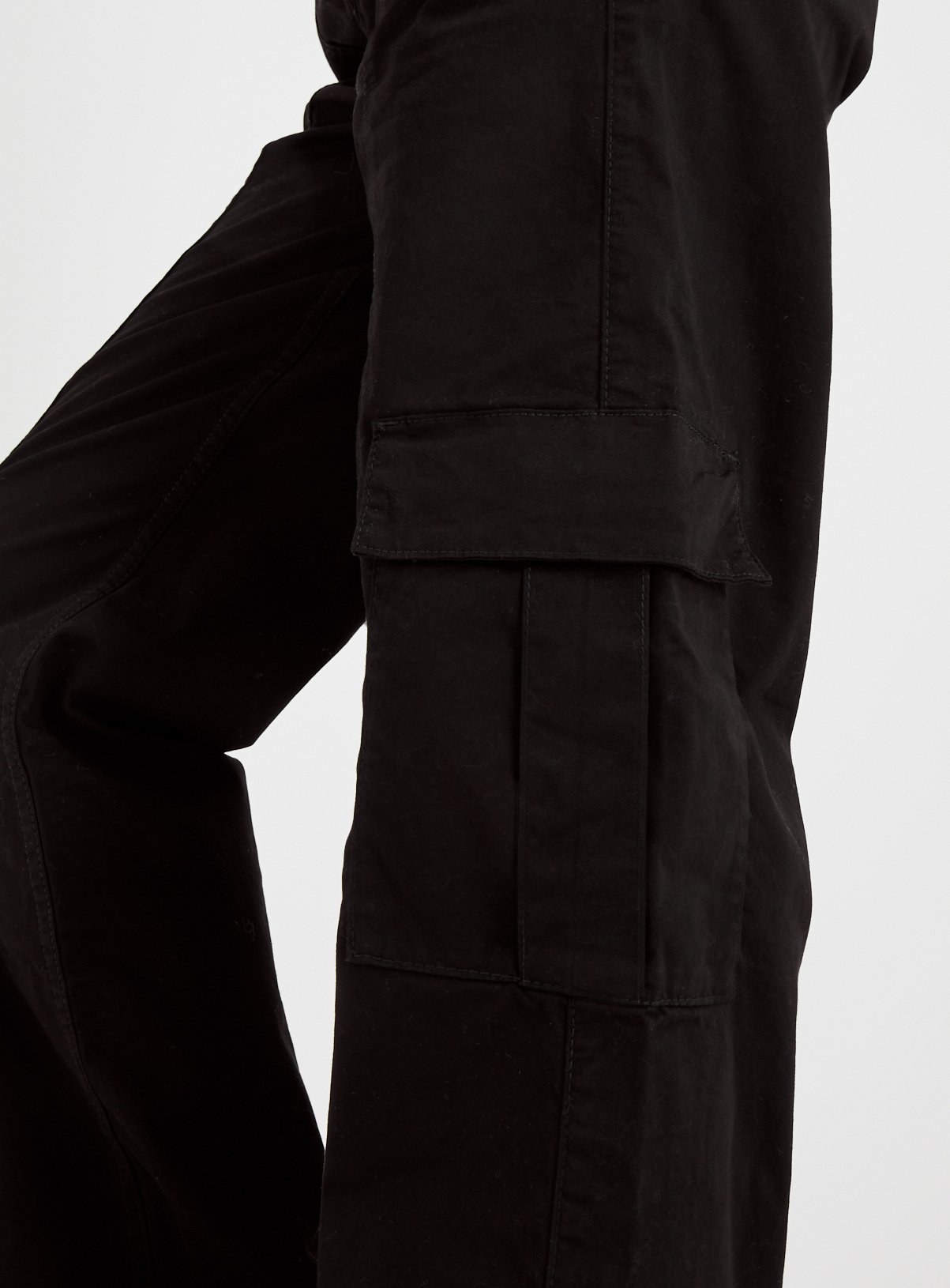 Black Straight Leg Cargo Trousers 24 - Image 3 thumbnail