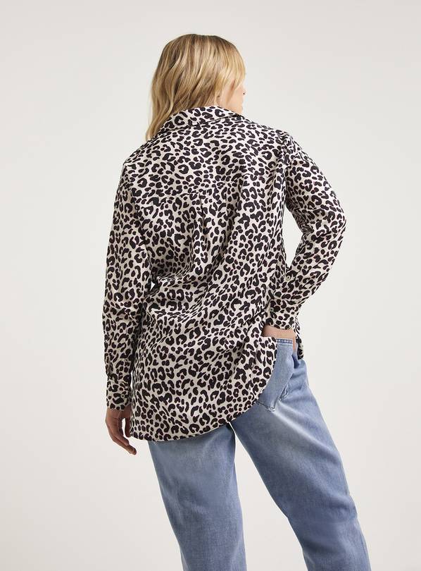 longline animal print shirt