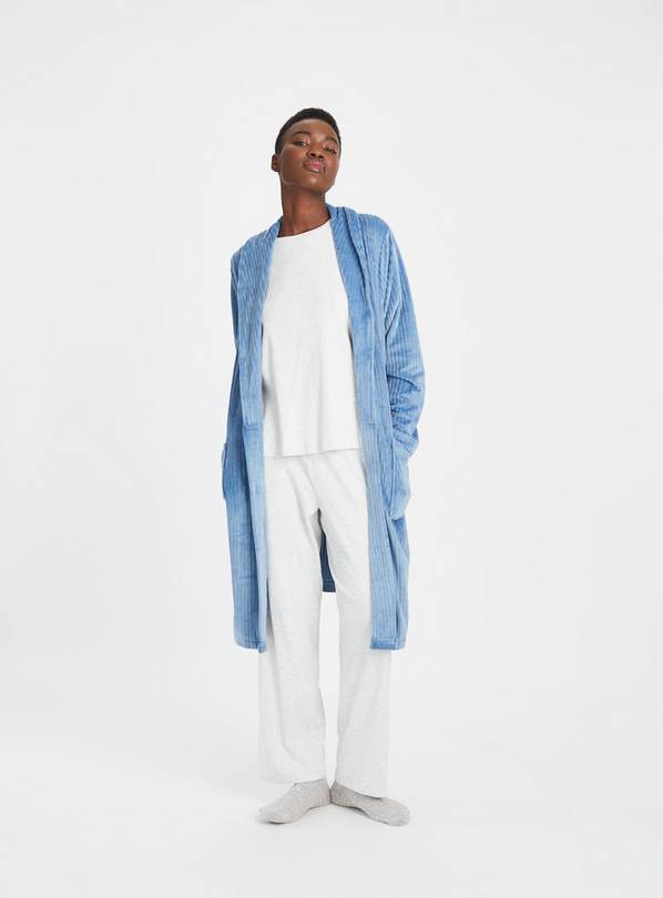 H and m linen dressing clearance gown