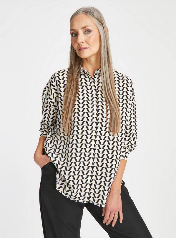 Mono Geo Print Relaxed Fit Shirt 14