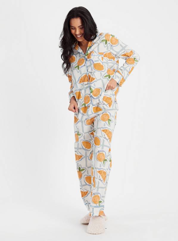 Croissant Print Traditional Pyjamas 8