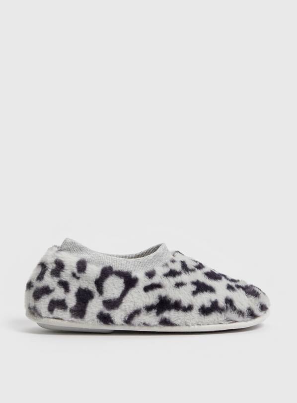 Grey Faux Fur Leopard Ballerina Slippers 5