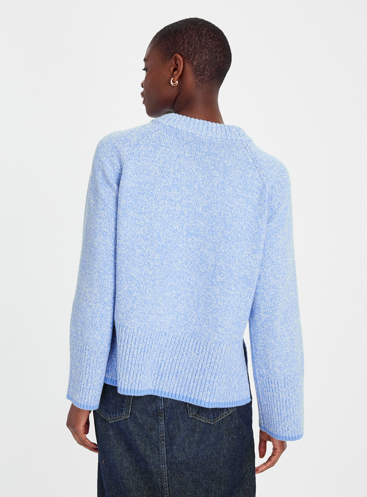 Blue Twist Knitted Jumper 22 - Image 4 thumbnail