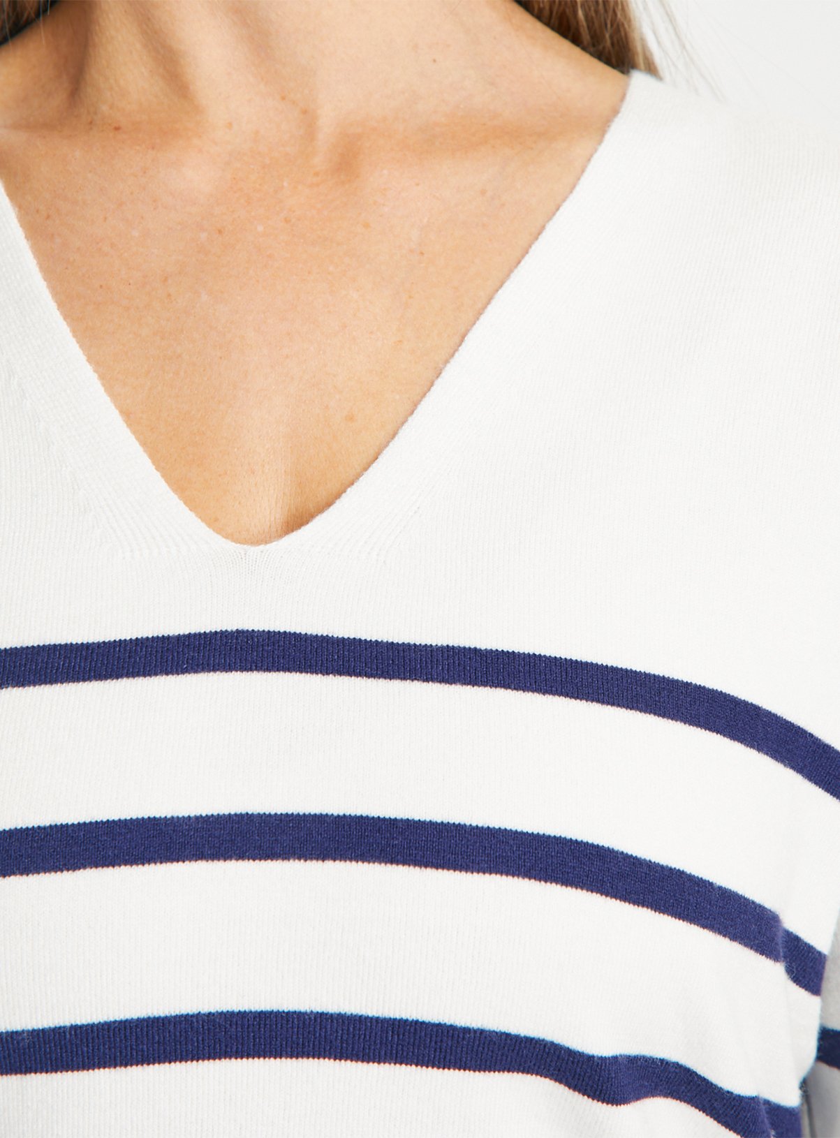 Cream Stripe V Neck Jumper 8 - Image 3 thumbnail