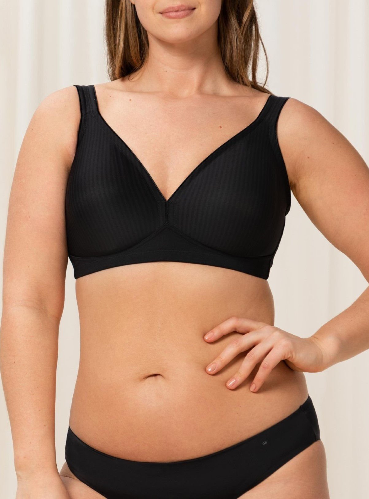 TRIUMPH Modern Soft+Cotton Non Wired Bra Black 46B - Image 2 thumbnail