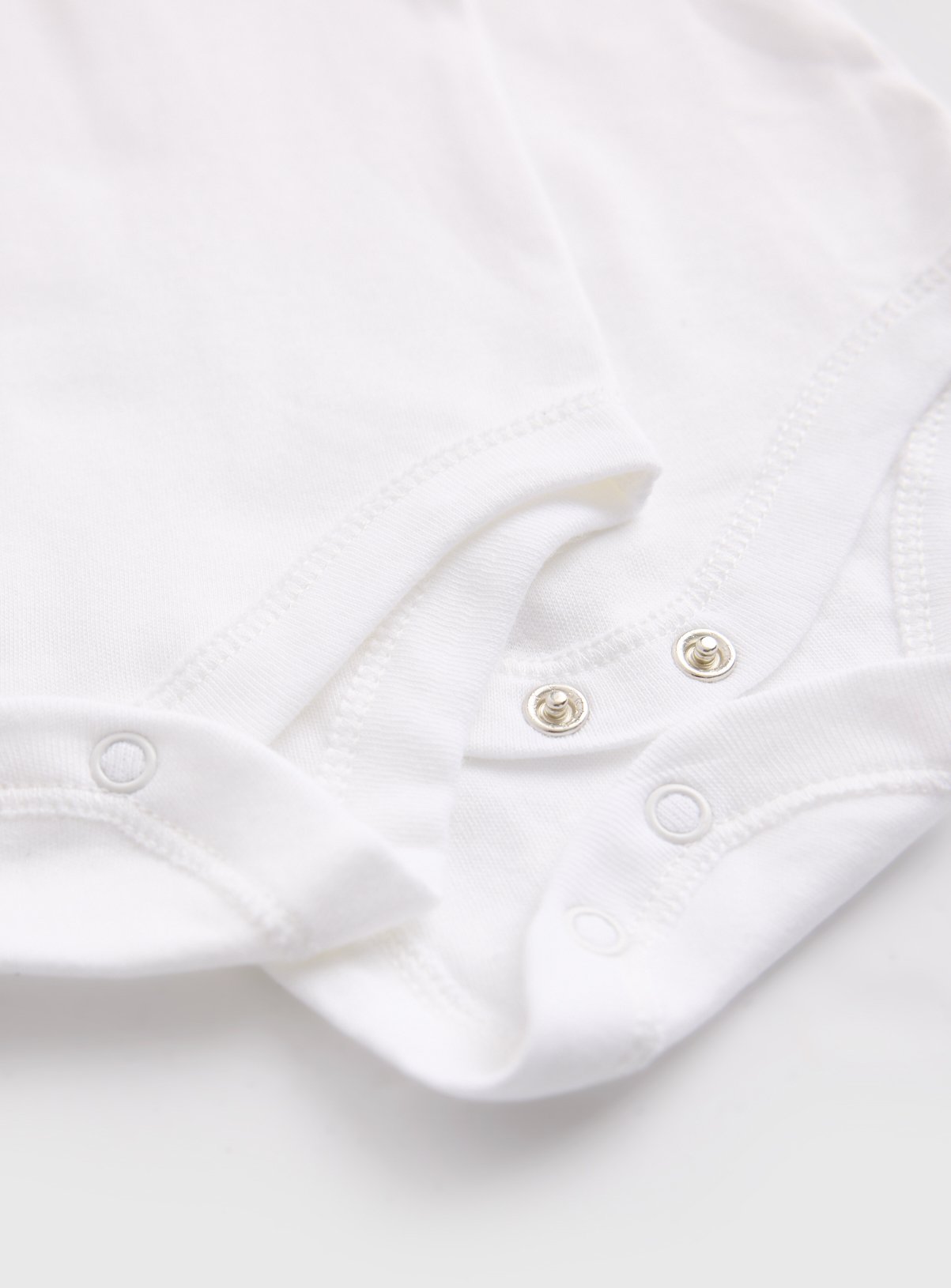 White Sleeveless Bodysuits 5 Pack 12-18 months - Image 2 thumbnail