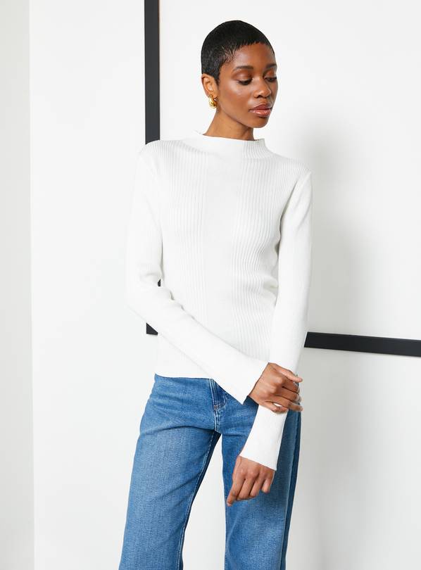 Fine clearance knit jumpers