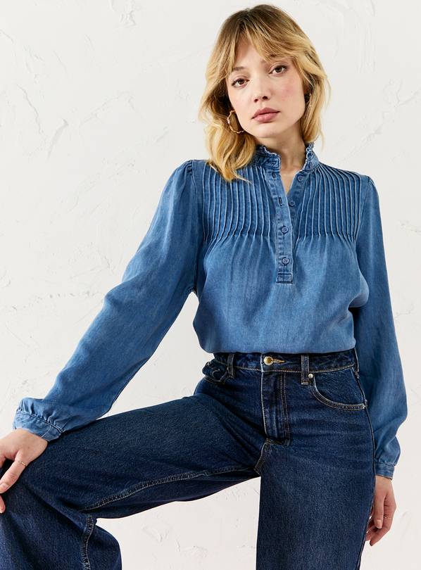 EVERBELLE Tencel Pintuck Detail Shirt 10