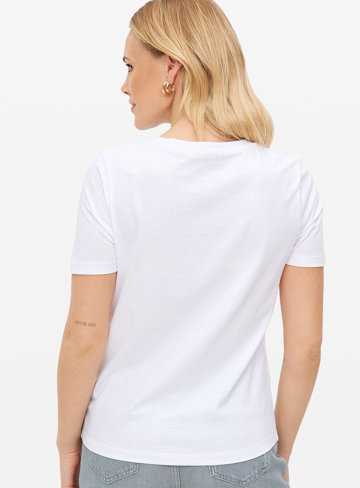 White Everyday Regular Fit T-Shirt  12 - Image 4 thumbnail