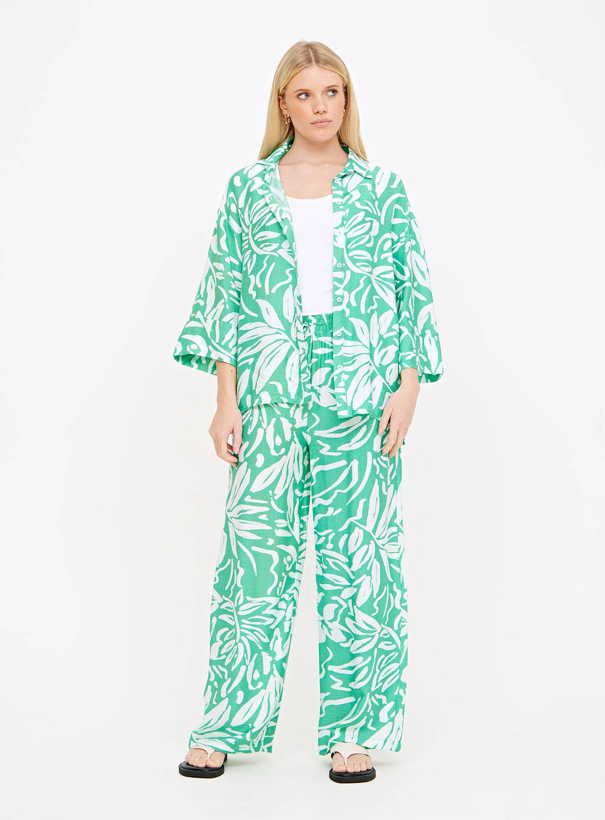 Green Leaf Print Wide Leg Trousers  14 - Image 2