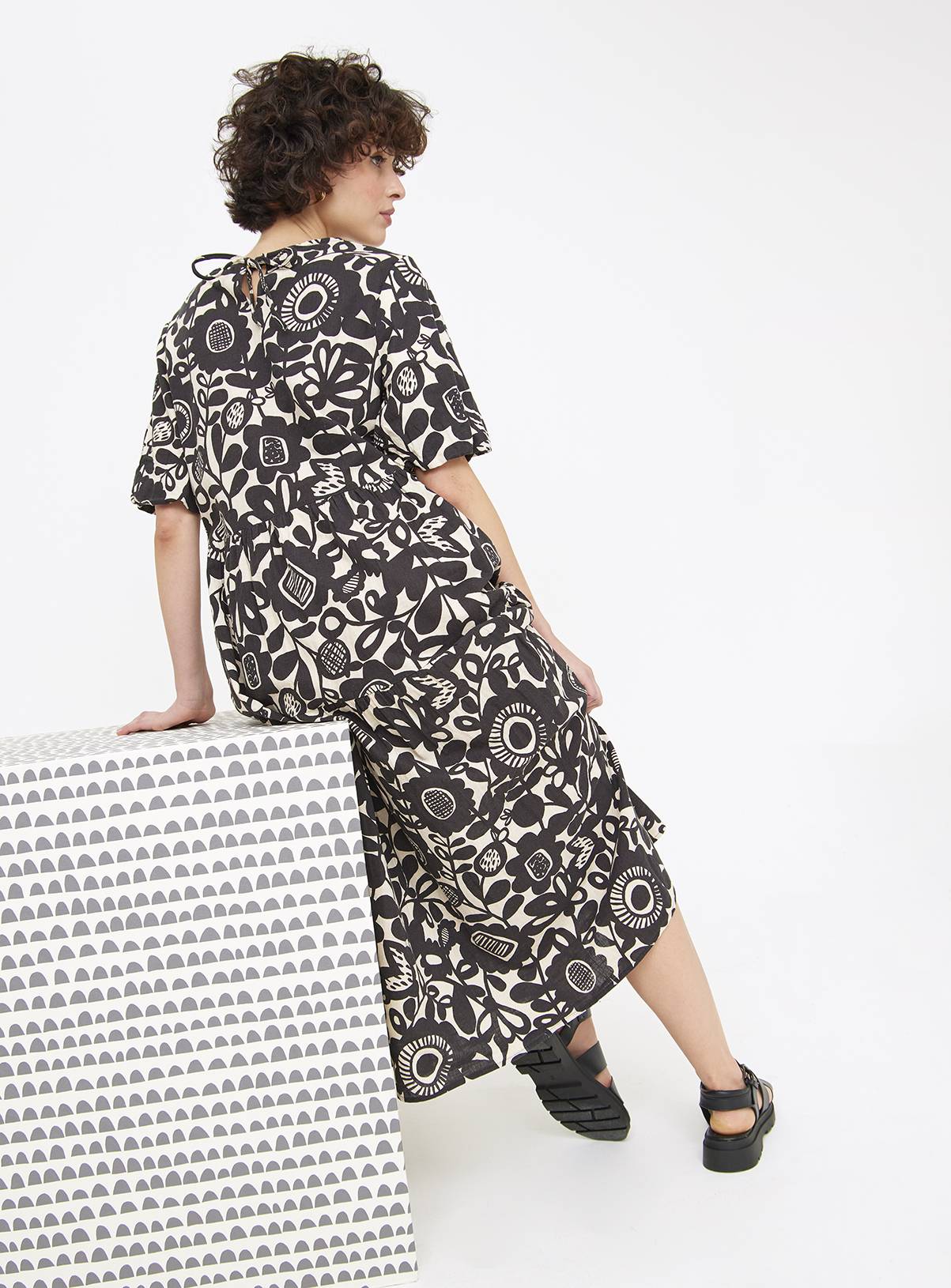 Tu X Scion Monochrome Kukkia Print Midaxi Dress 12 - Image 4
